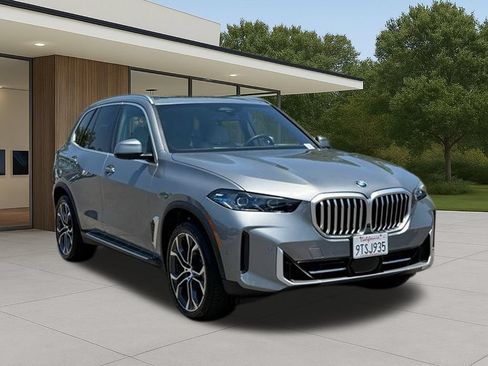 Used 2026 BMW X5 sDrive40i w/ Premium Package RWD image 40