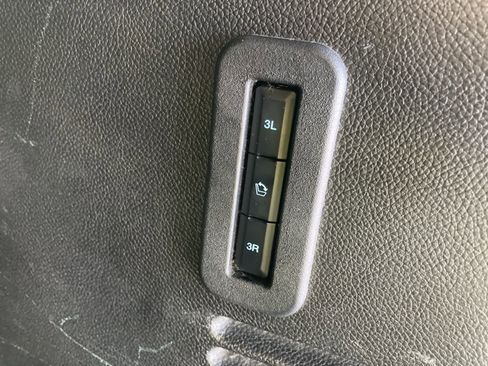 Used 2016 Ford Expedition EL Limited w/ Equipment Group 301A image 36