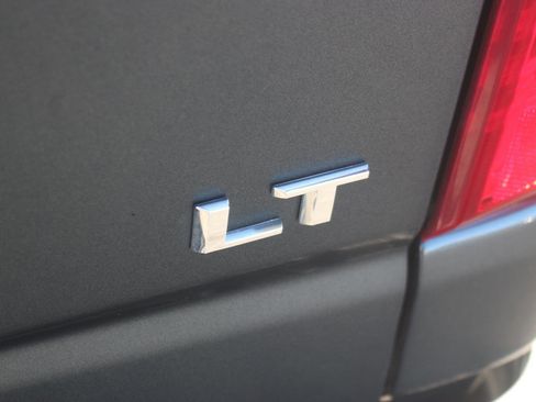 Used 2020 Chevrolet Silverado 2500 LT image 12