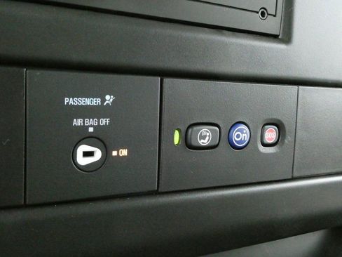 New 2025 GMC Savana 3500 w/ Driver Convenience Package RWD image 15