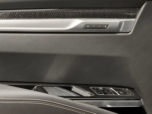 New 2026 Cadillac Escalade V w/ LPO, ONYX Package AWD/4WD image 20