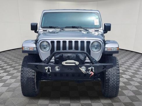 Used 2019 Jeep Wrangler Unlimited Rubicon AWD/4WD image 2