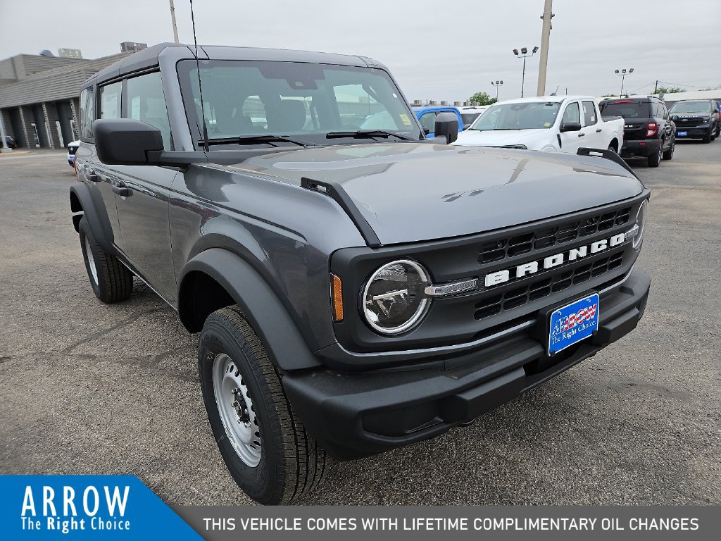 New 2026 Ford Bronco 4-Door AWD/4WD image 2