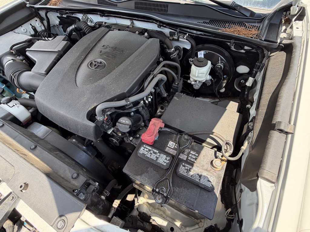 Used 2022 Toyota Tacoma TRD Sport w/ Technology Package AWD/4WD image 40
