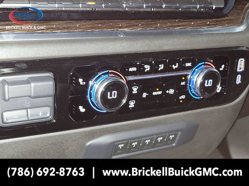 New 2025 GMC Sierra 2500 SLE w/ Max Trailering Package AWD/4WD image 23