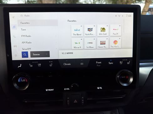Certified 2024 Lexus GX 550 w/ Cold Area Package AWD/4WD image 24