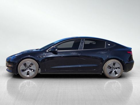 Used 2021 Tesla Model Y Long Range image 7