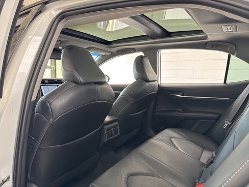 Used 2020 Toyota Camry XSE image 43