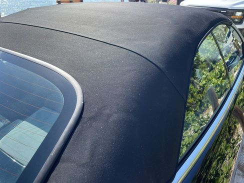 Used 2015 Mercedes-Benz E 400 Cabriolet image 27