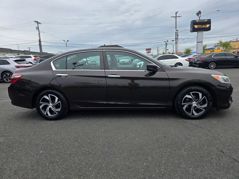 Used 2016 Honda Accord LX image 5