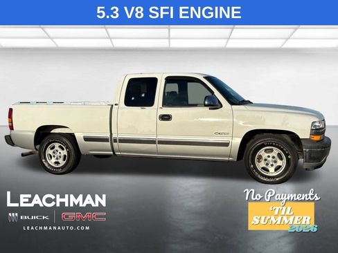 Used 2000 Chevrolet Silverado 1500 LS image 2