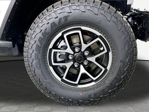 New 2026 Jeep Gladiator Rubicon AWD/4WD image 12