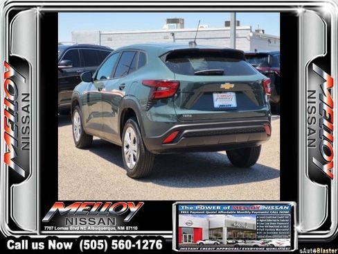 Used 2025 Chevrolet Trax LS FWD image 6