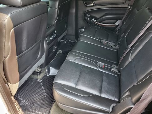 Used 2015 GMC Yukon SLT w/ HD Trailering Package AWD/4WD image 33