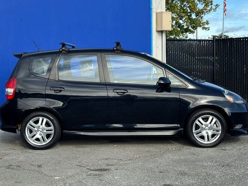 Used 2008 Honda Fit Sport image 2