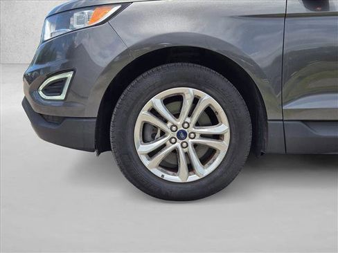 Used 2015 Ford Edge SEL w/ Equipment Group 201A AWD/4WD image 9