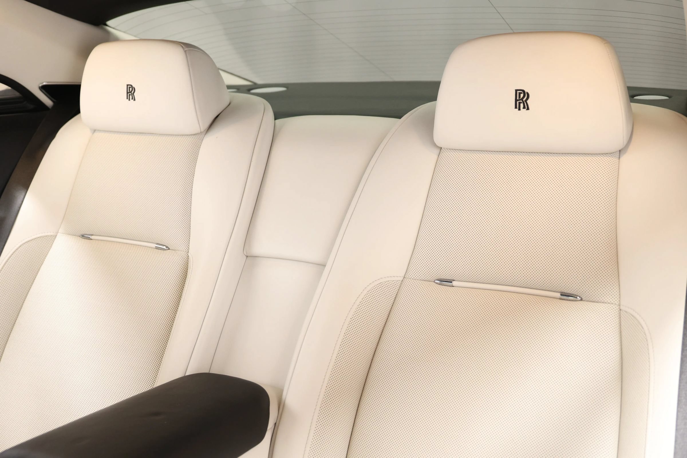 Used 2017 Rolls-Royce Wraith RWD image 65
