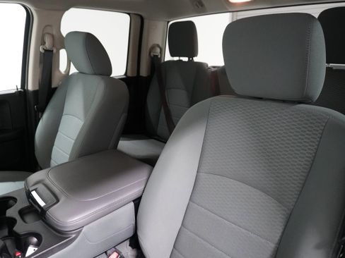 Used 2017 RAM 1500 Tradesman w/ Popular Equipment Group image 9