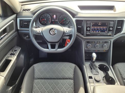 Used 2020 Volkswagen Atlas S w/ Towing Package image 7