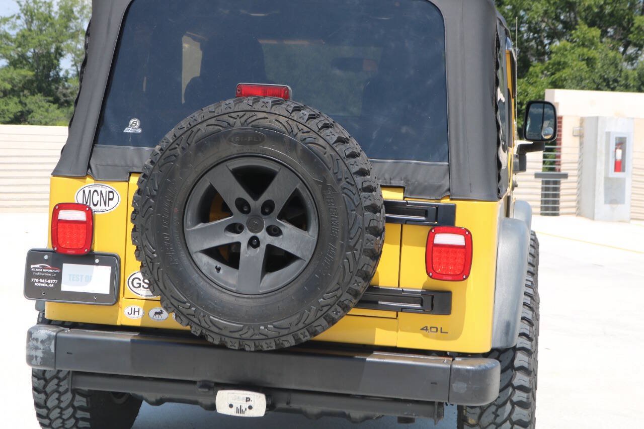 Used 2004 Jeep Wrangler X w/ Convenience Group AWD/4WD image 70