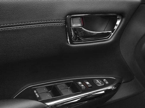 Used 2013 Toyota Avalon Limited image 19