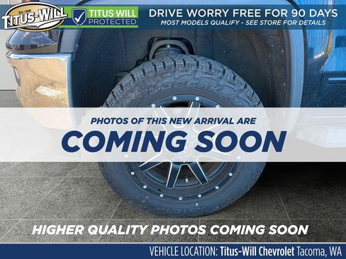 Used 2017 GMC Sierra 1500 SLE w/ SLE Value Package AWD/4WD image 5