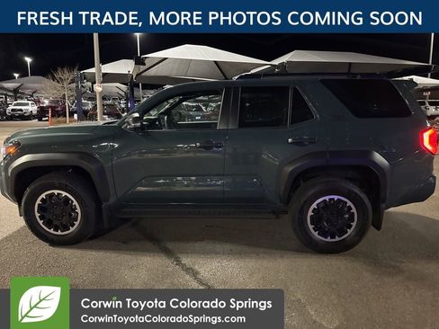 Used 2025 Toyota 4Runner TRD Off-Road Premium image 9