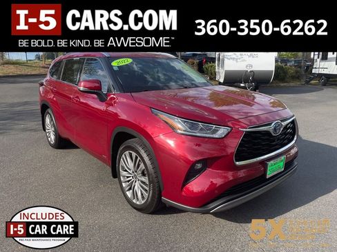 Used 2022 Toyota Highlander Platinum AWD/4WD image 1