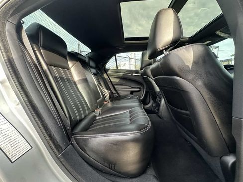 Used 2022 Chrysler 300 S RWD image 35