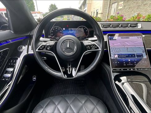 Certified 2023 Mercedes-Benz S 580 4MATIC Sedan image 5