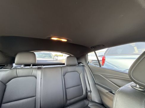 Certified 2024 Buick Envista Sport Touring w/ Convenience I Package FWD image 12