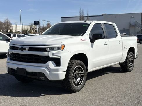 Used 2023 Chevrolet Silverado 1500 RST image 7