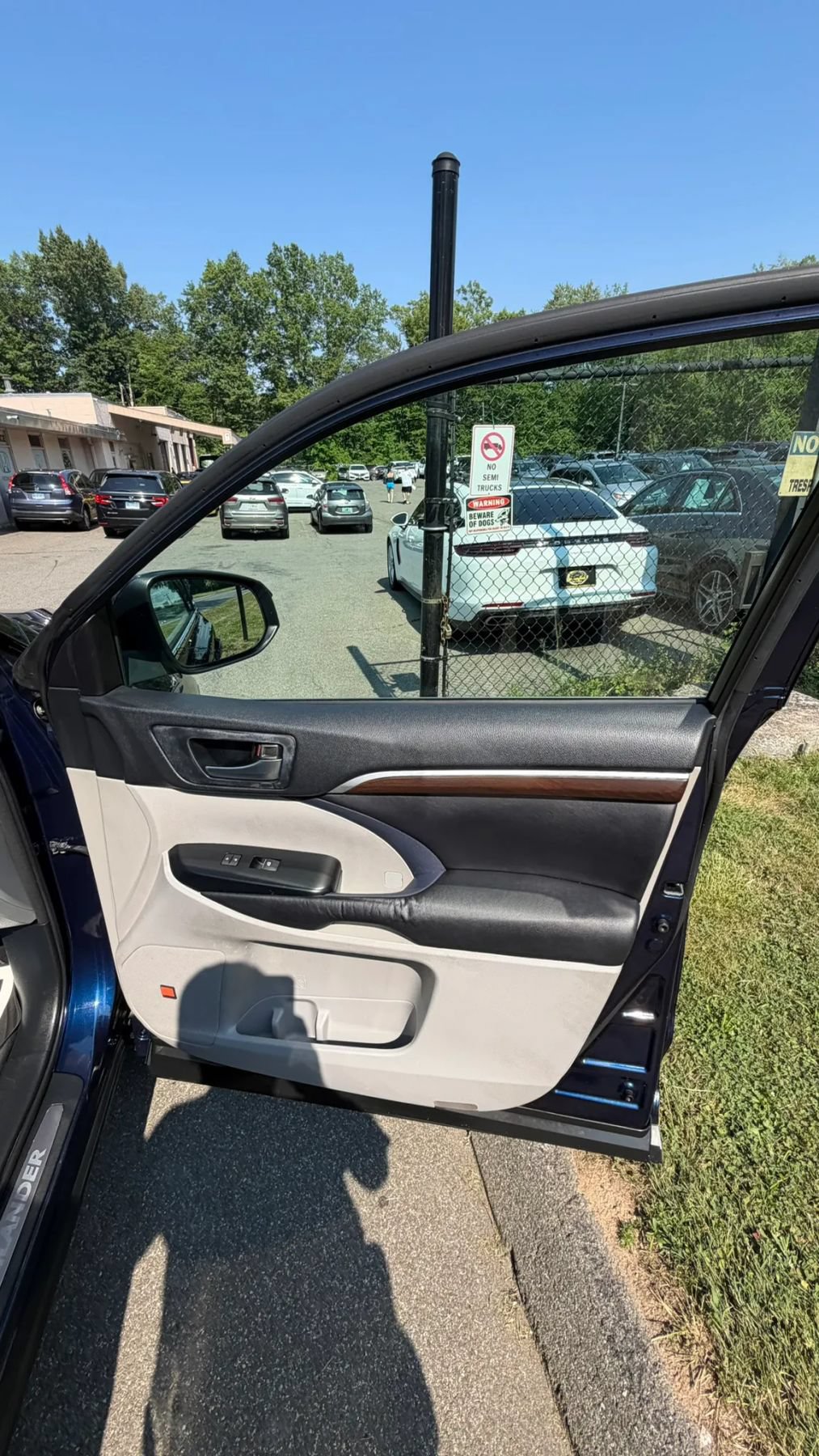 Used 2016 Toyota Highlander Limited AWD/4WD image 12