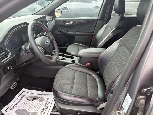 Used 2023 Ford Escape ST-Line w/ Tech Pack #1 FWD image 20