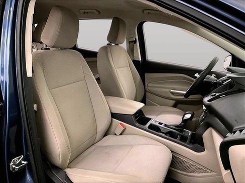 Used 2018 Ford Escape SE w/ SE Sync 3 Package AWD/4WD image 7