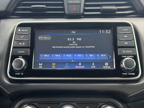 Used 2024 Nissan Versa S w/ Trunk Package FWD image 28