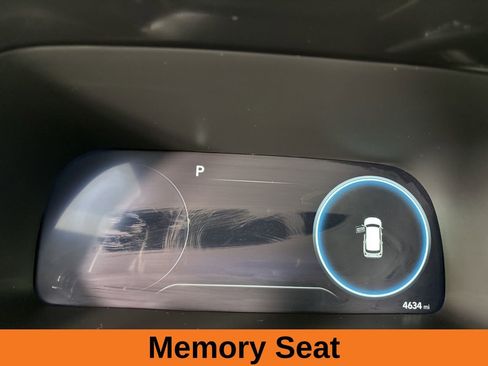 Used 2025 Hyundai Palisade Calligraphy image 16