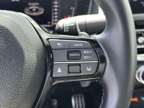Used 2025 Honda Civic Sport image 21