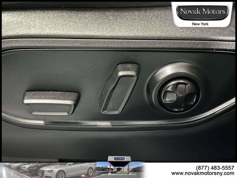 Used 2023 Jeep Grand Cherokee Altitude AWD/4WD image 20
