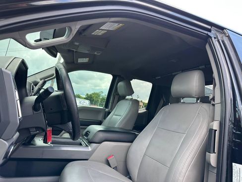 Used 2016 Ford F150 XLT w/ Equipment Group 302A Luxury RWD image 17