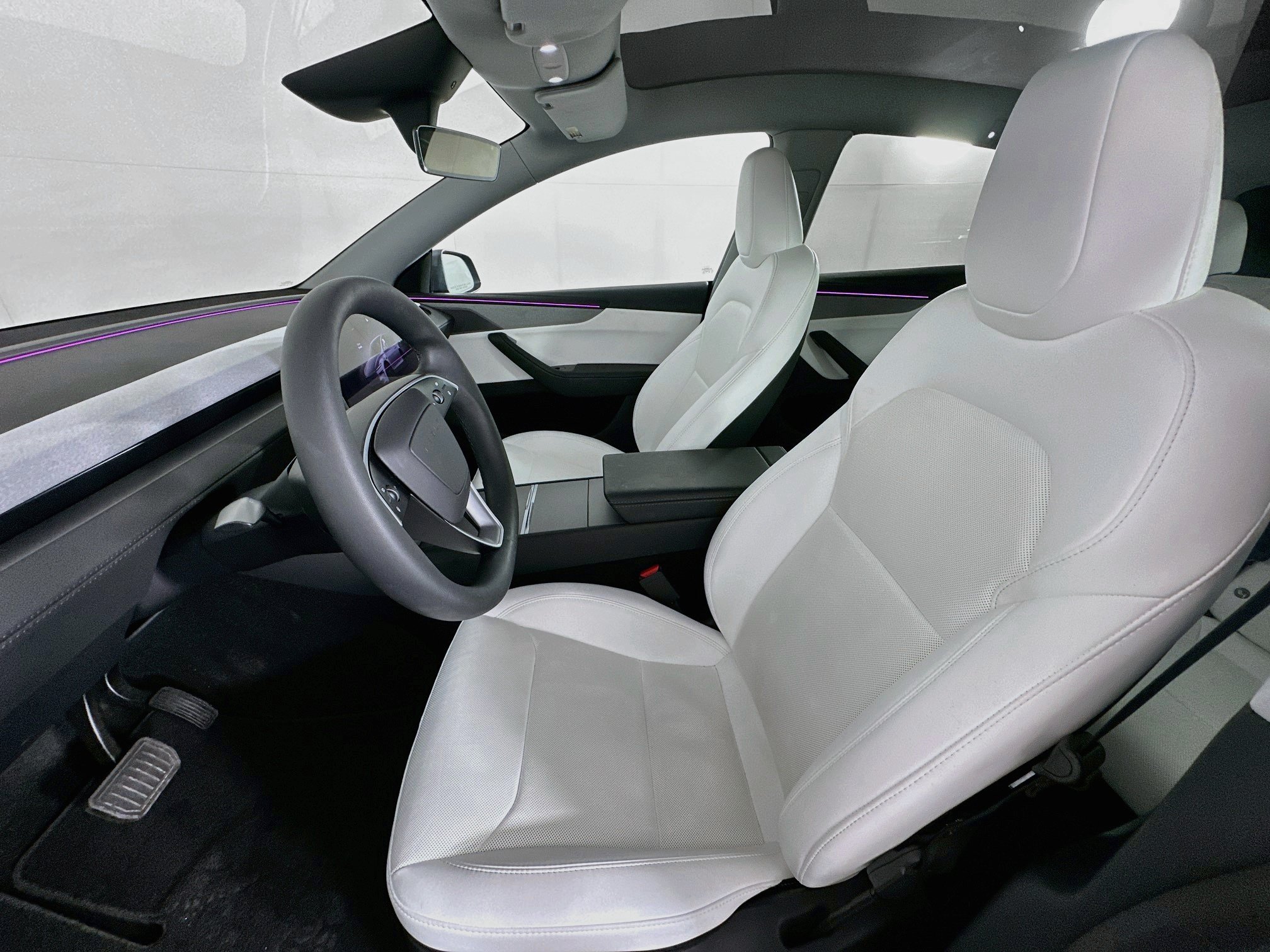 Used 2026 Tesla Model Y Long Range AWD/4WD image 13
