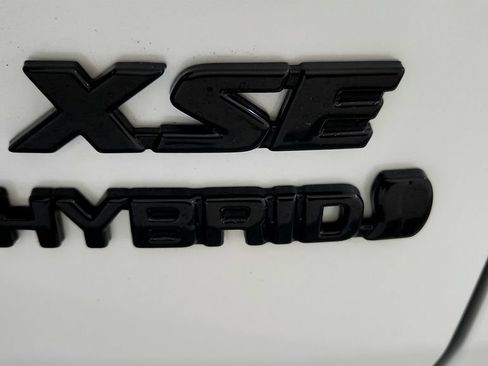 Used 2024 Toyota RAV4 XSE w/ Advanced Technology Package AWD/4WD image 14