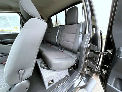 Used 2014 Nissan Titan PRO-4X image 20