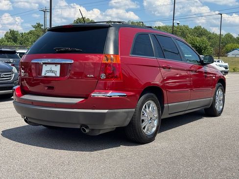 Used 2007 Chrysler Pacifica Touring FWD image 12