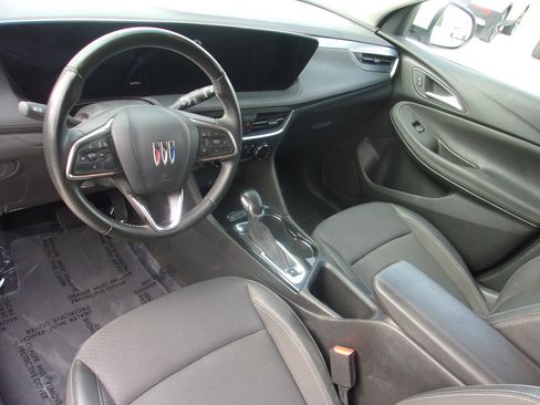 Used 2024 Buick Encore GX Preferred image 14