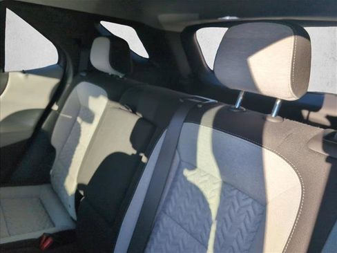 Used 2022 Chevrolet Equinox LS w/ LS Convenience Package image 18