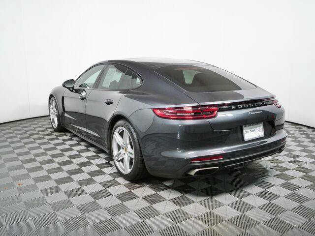 Used 2019 Porsche Panamera 4 AWD/4WD image 34