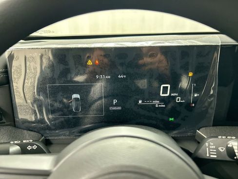New 2026 Nissan Kicks SV w/ Cold Weather Package AWD/4WD image 15
