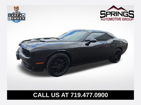 Used 2020 Dodge Challenger SXT w/ Blacktop Package RWD image 1