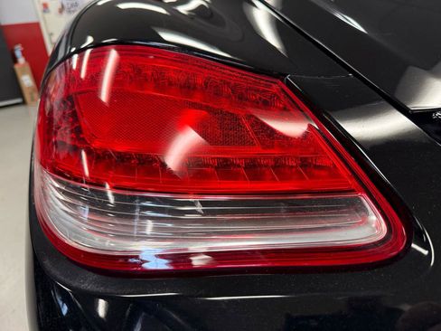 Used 2011 Porsche Cayman RWD image 10